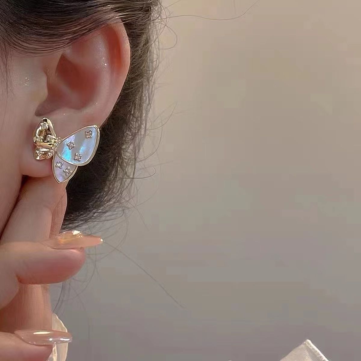 Butterfly Mother Of Pearl CZ Copper 18K Gold Stud Earring Bulk