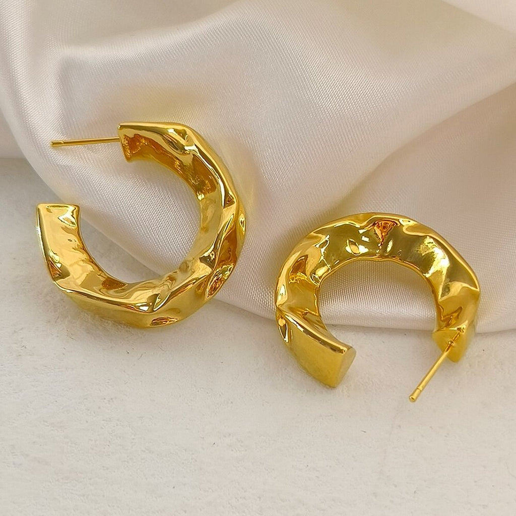 Beaten Gold Glossy 18K Gold Anti Tarnish Copper Hoop Bali Earring Bulk