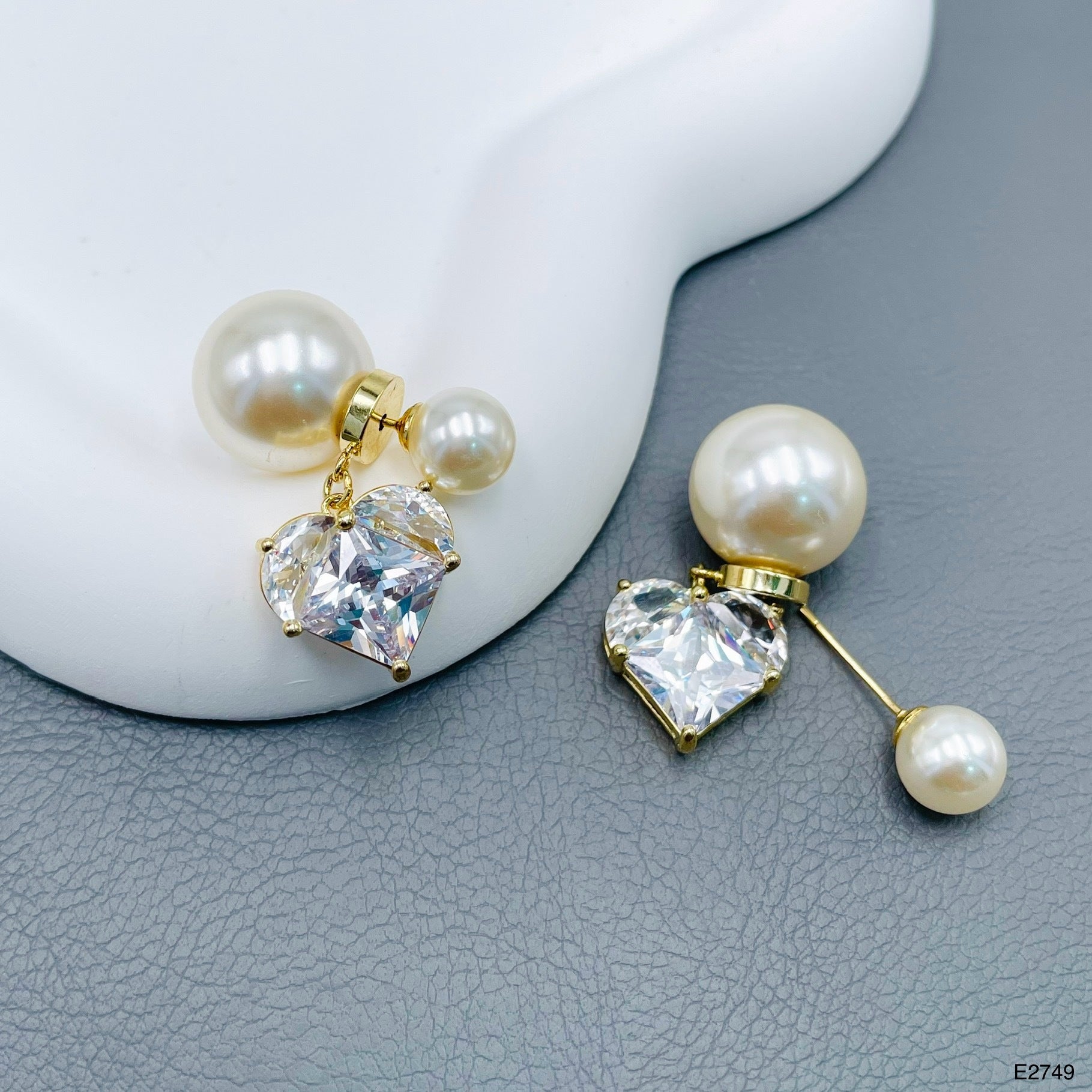 Heart White Gold CZ Pearl Copper Anti Tarnish Stud Drop Earring Bulk Main image