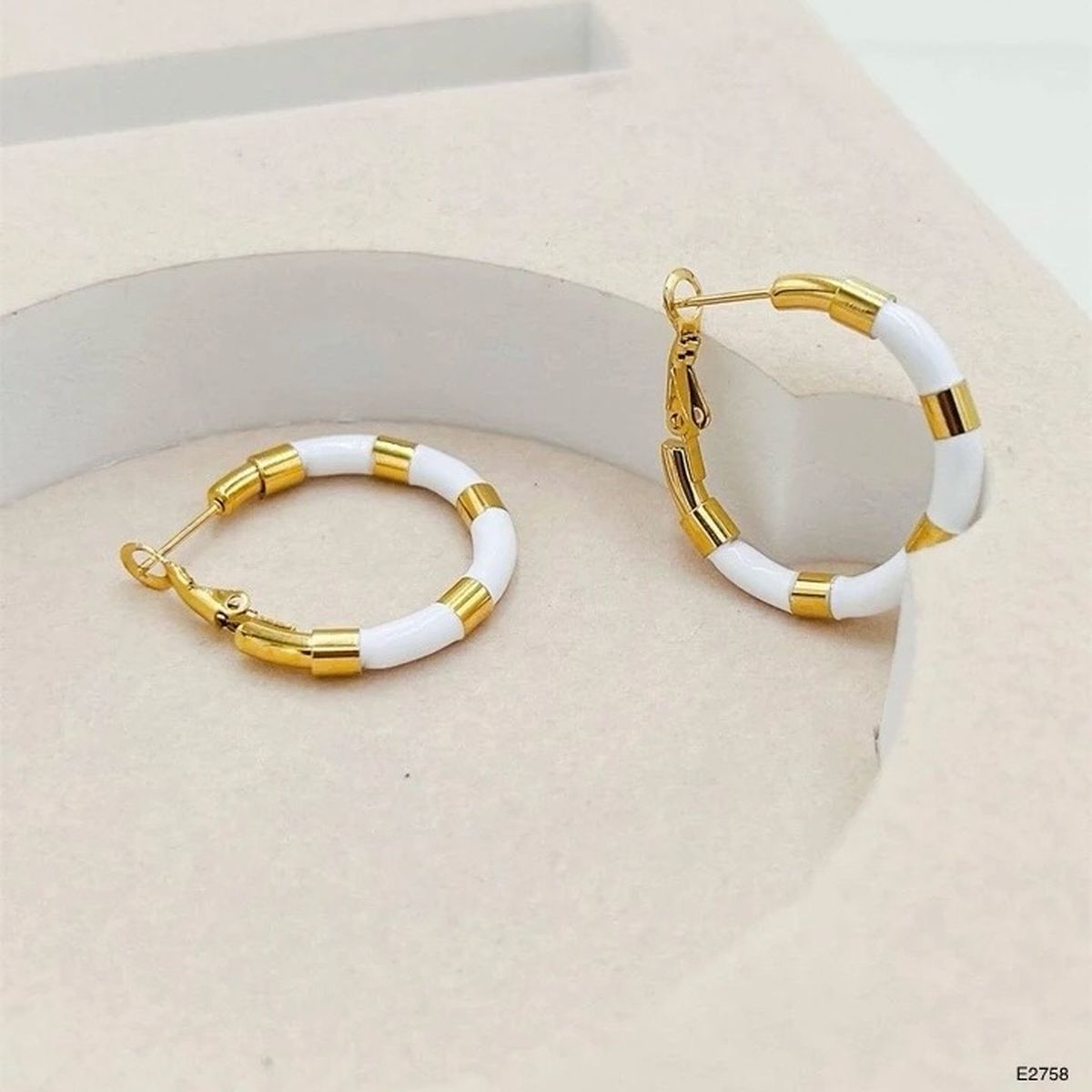 White Enamel 18K Glossy Gold Stainless Steel Hoop Earrings Women Bulk