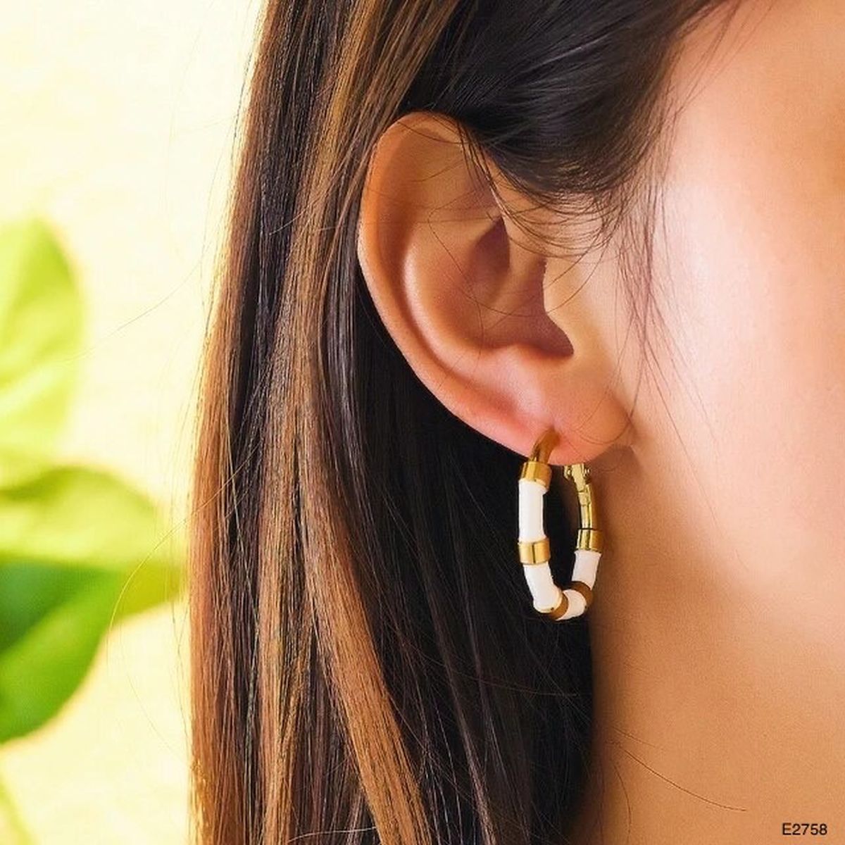 White Enamel 18K Glossy Gold Stainless Steel Hoop Earrings Women Bulk