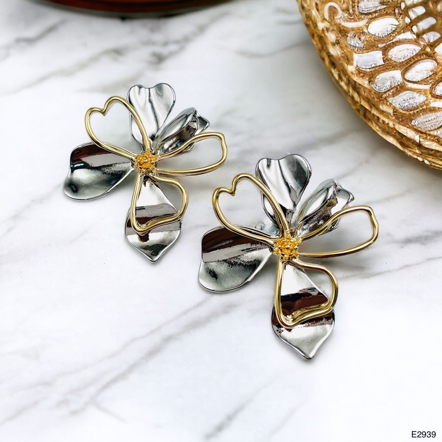 Floral Large Chunky 18K Gold 925 Silver Anti Tarnish Post Stud Earring For Women Main image