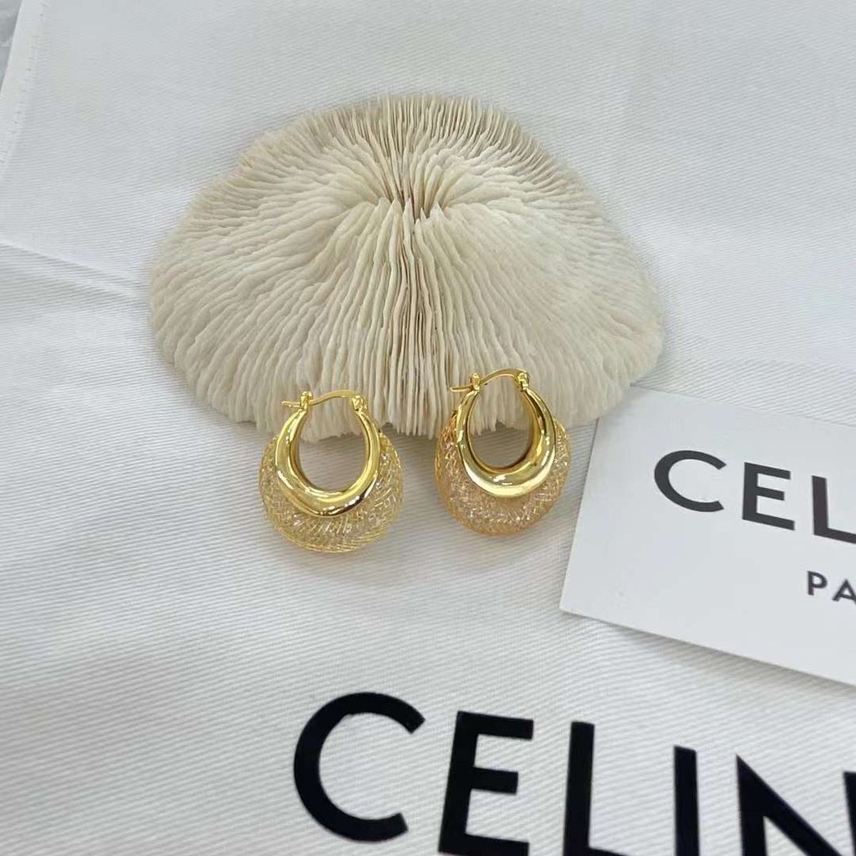 Stylish 18K Gold Anti Tarnish Hoop Earring Girl For Women Bulk