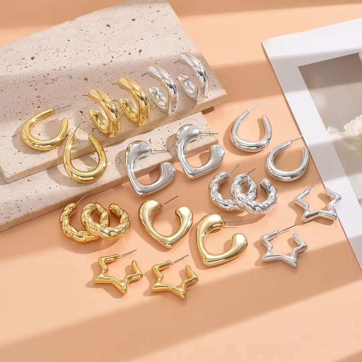 Glossy Square 18K Gold Anti Tarnish Hoop Earring For Women Bulk Main image