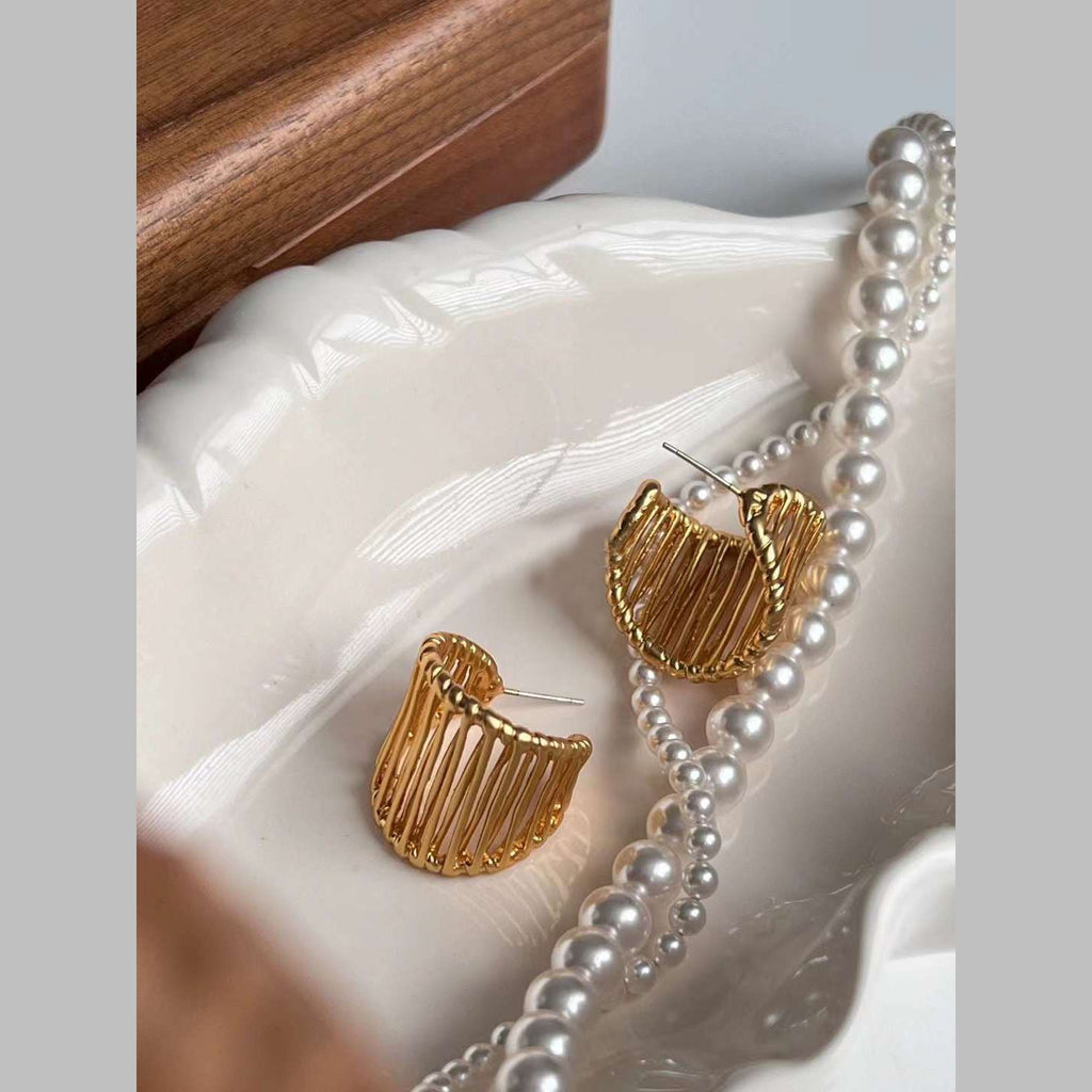 Filigree 18K Gold Anti Tarnish Hoop Earring For Women Bulk