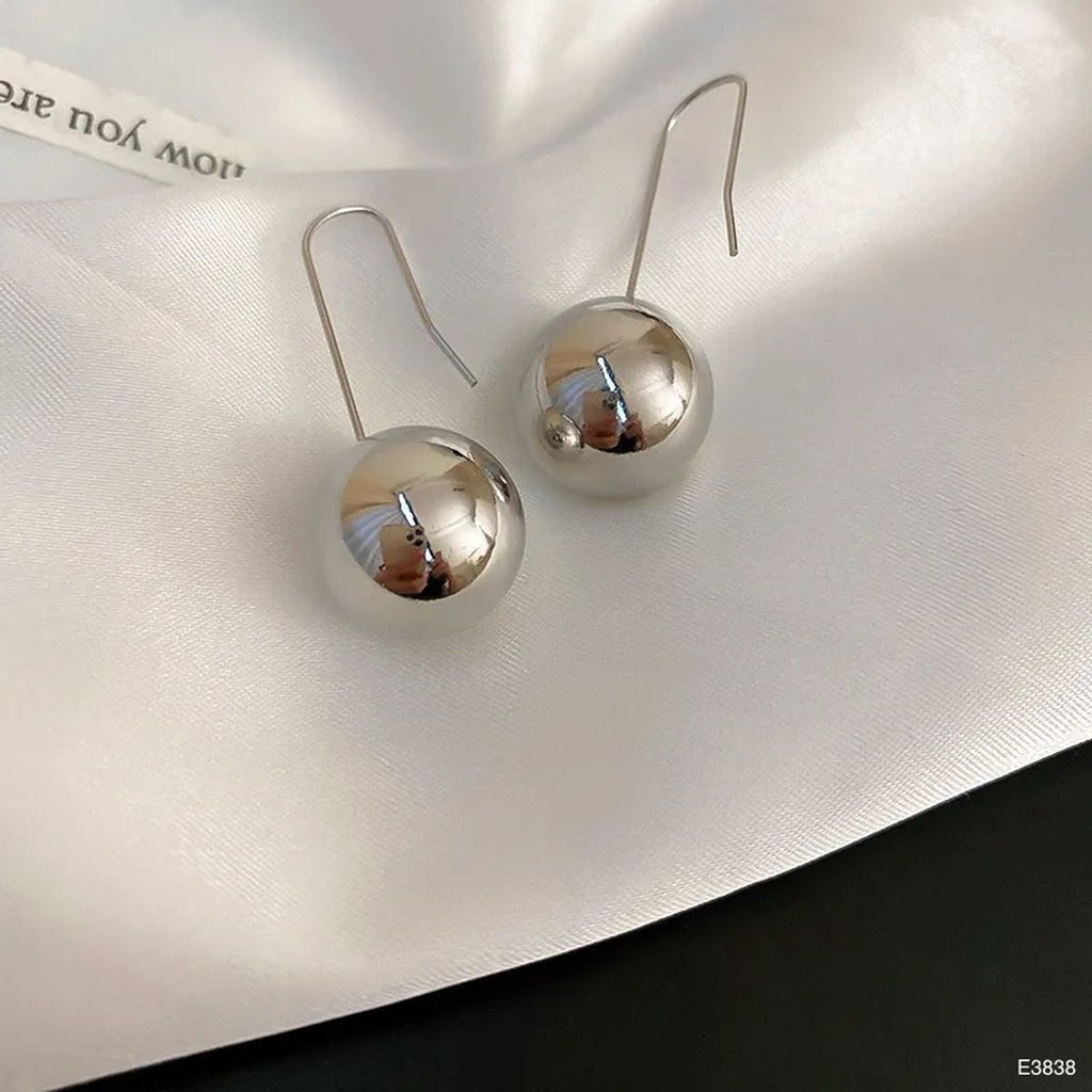 Ball Glossy 18K Gold Anti Tarnish Drop Hoop Earring For Women Bulk