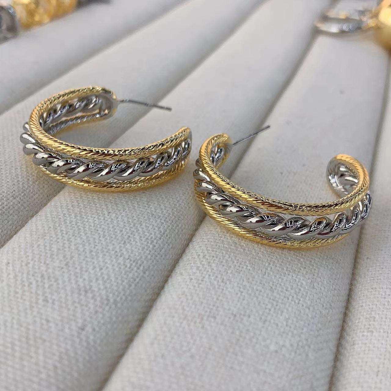 Rope 18K Gold Silver Anti Tarnish Hoop Earring For Women Bulk Main image