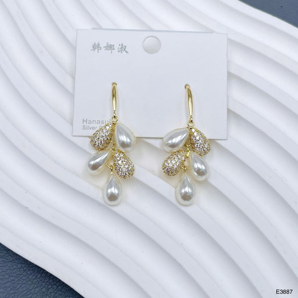 Drop Pearl Sudded White 18K Gold CZ Anti Tarnish Dangler Earring Bulk Main image