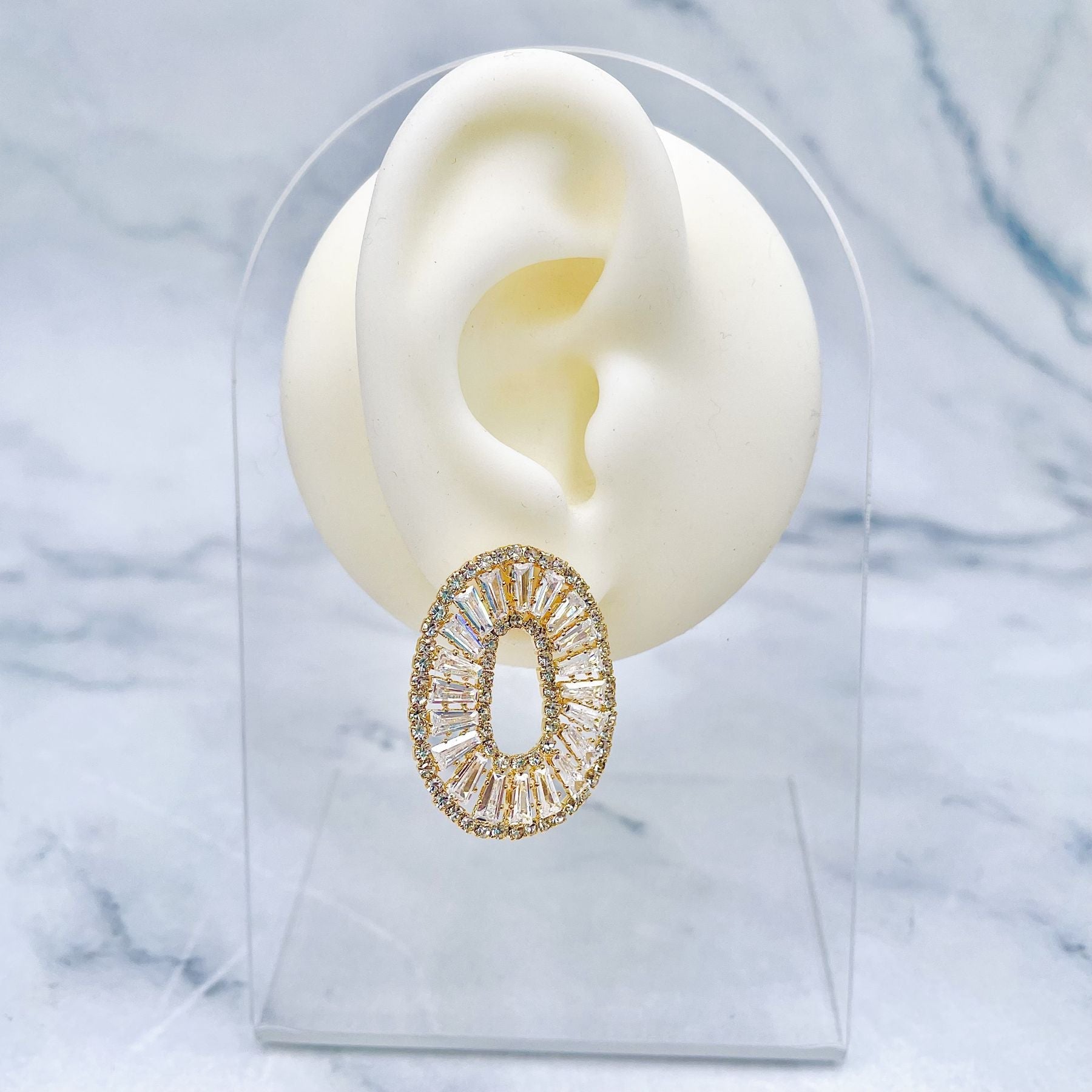 Baguette Oval 18K Gold Cubic Zirconia Anti Tarnish Stud Earring Bulk