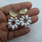 Flower White 18K Gold Pearl Anti Tarnish Dangler Drop Earring Bulk