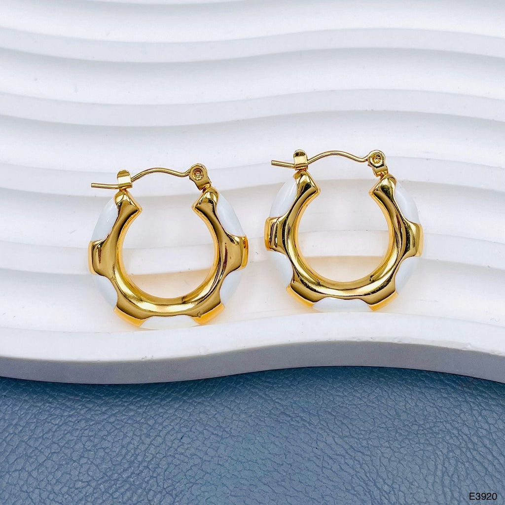 White 18K Gold Enamel Anti Tarnish Hoop Earring For Women Bulk