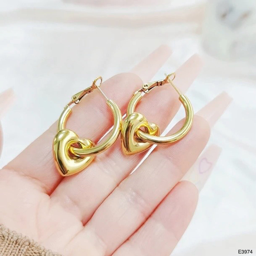 Heart 18K Gold Anti Tarnish Hoop Dangler Earring For Women Bulk