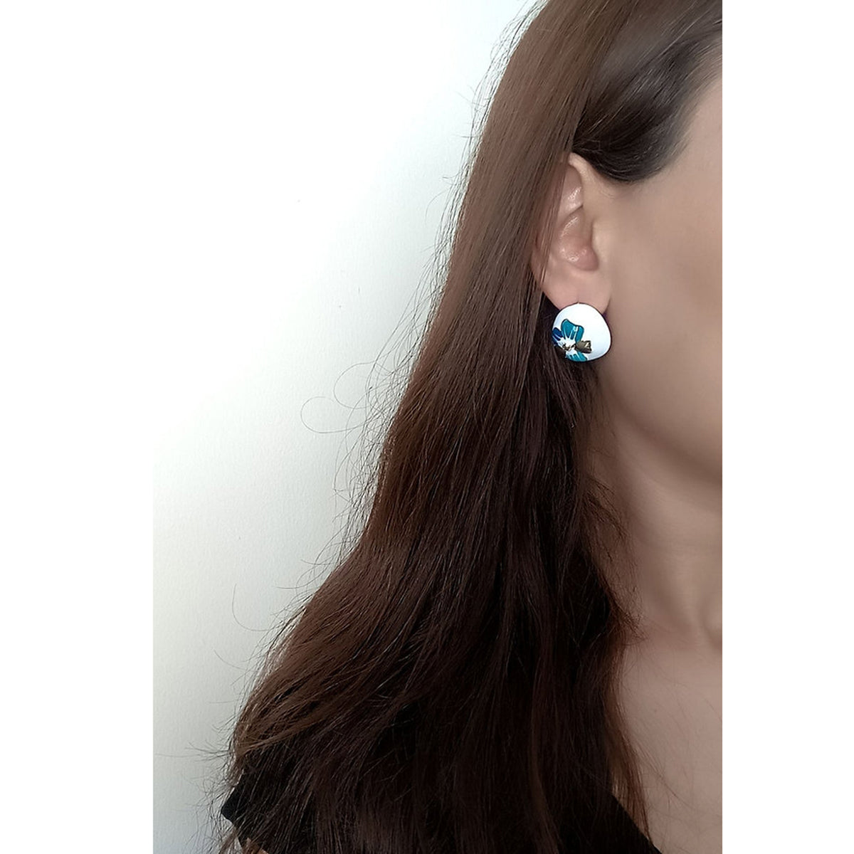 Flower Enamel White 18K Gold Anti Tarnish Stud Earring Women Bulk