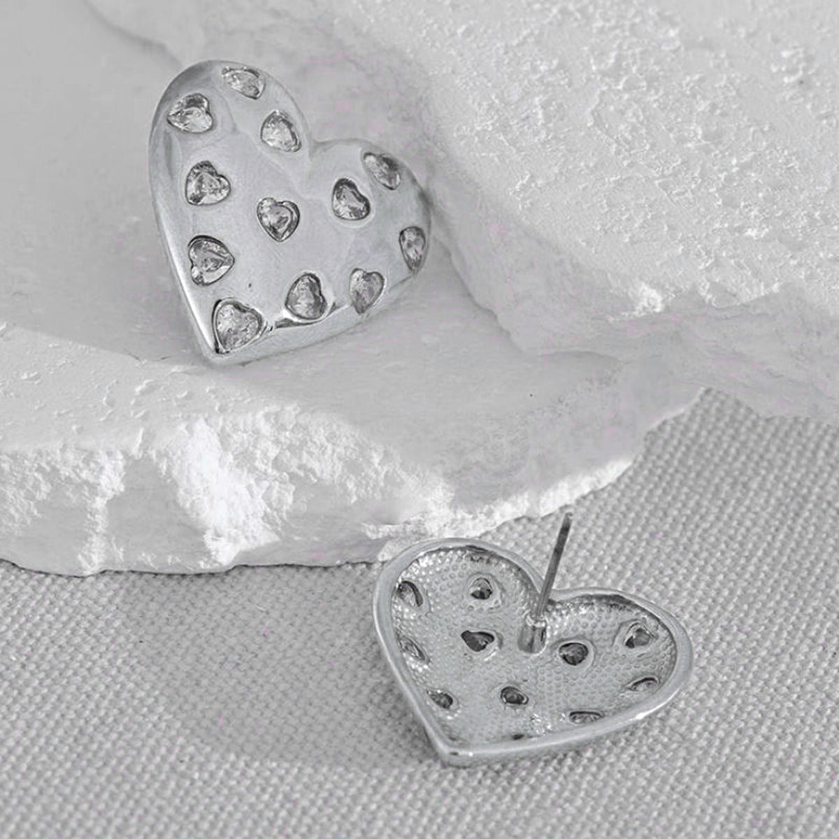 Heart Cubic Zirconia Silver Anti Tarnish Stud Earring For Women Bulk