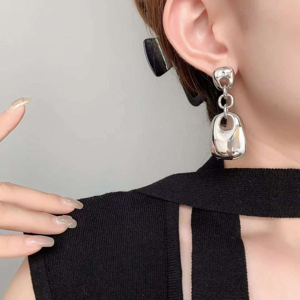 Geometric 18K Gold Anti Tarnish Drop Dangler Earring For Women Bulk Secondary image