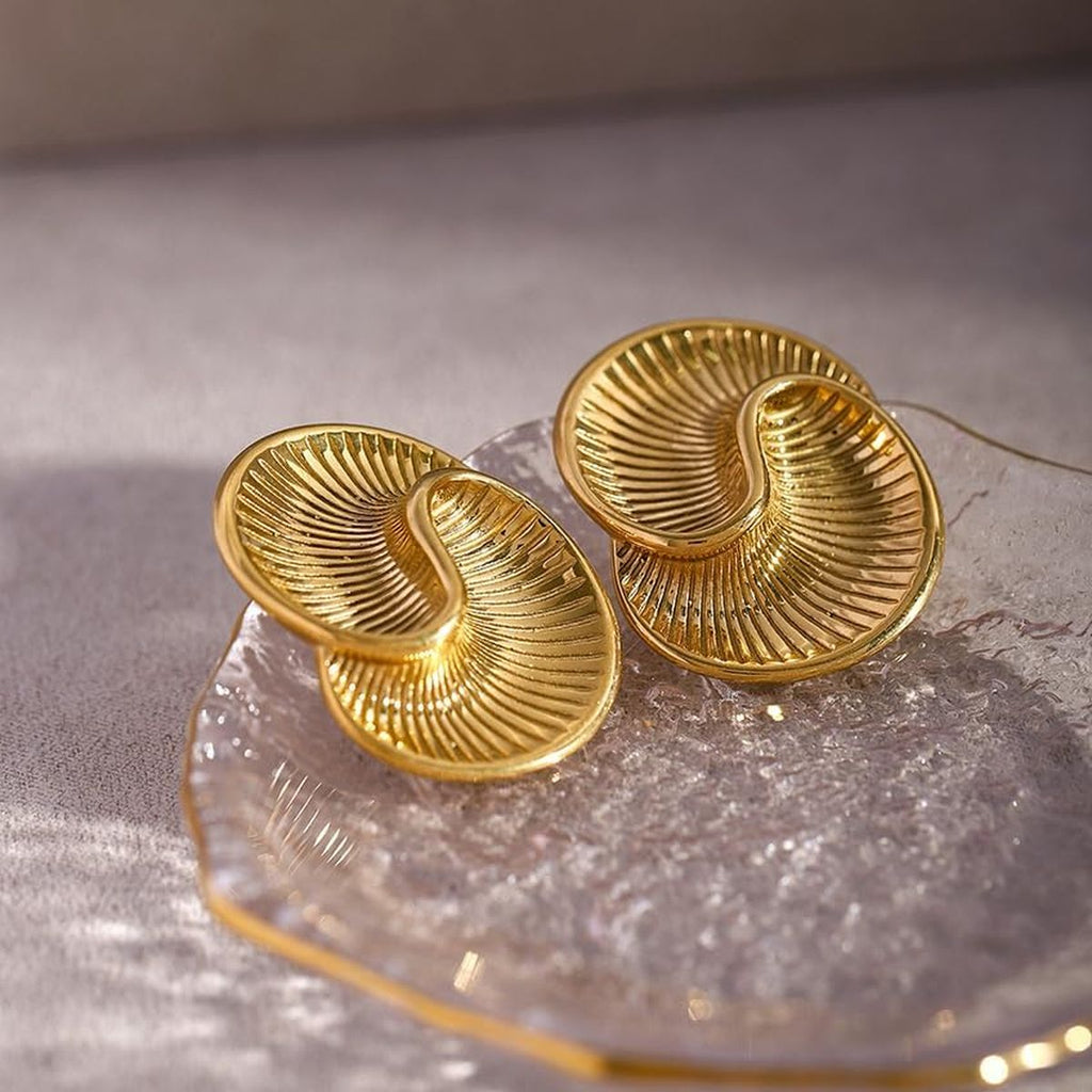 Wave Spiral 18K Gold Anti Tarnish Stud Earring For Women Bulk