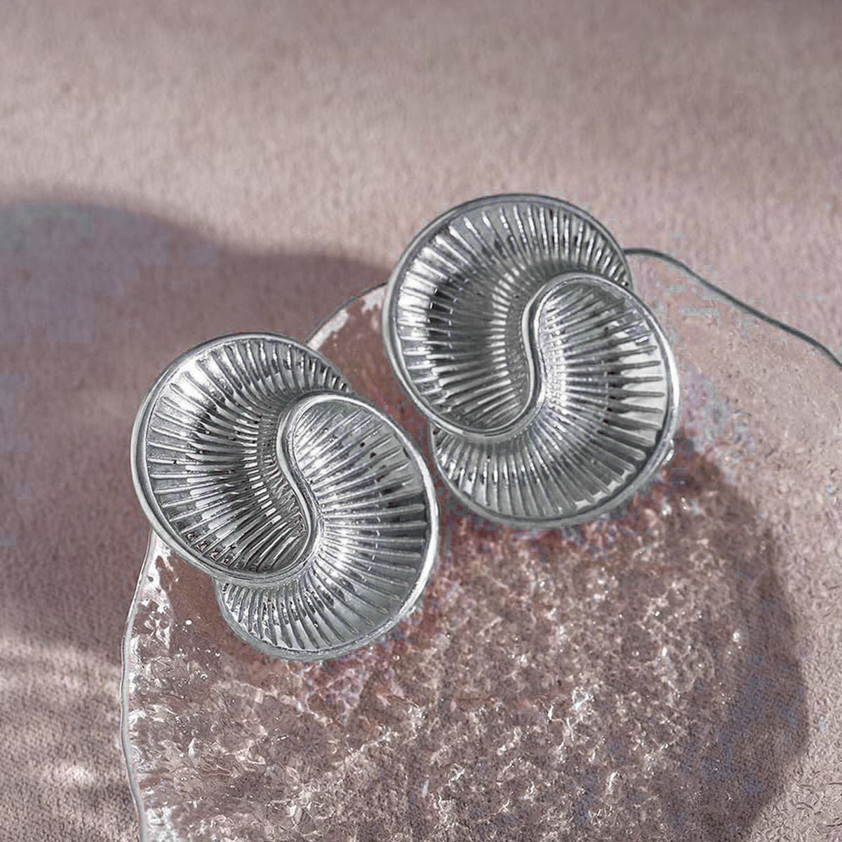 Wave Spiral 18K Gold Anti Tarnish Stud Earring For Women Bulk