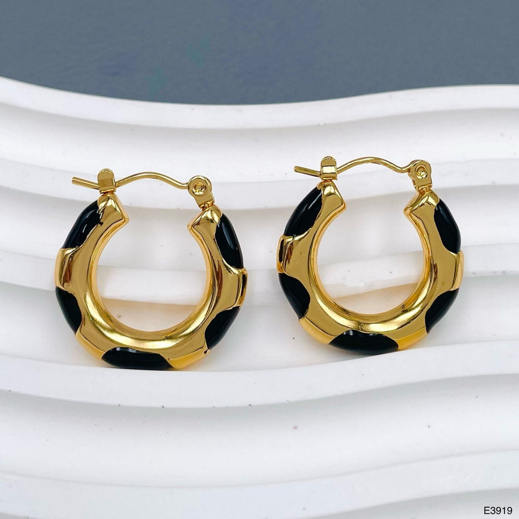 White 18K Gold Enamel Anti Tarnish Hoop Earring For Women Bulk