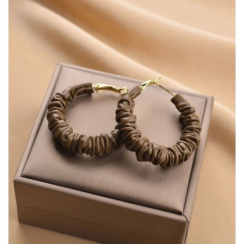 Chocolate Brown 18K Gold Leather Anti Tarnish Hoop Earring Women Bulk