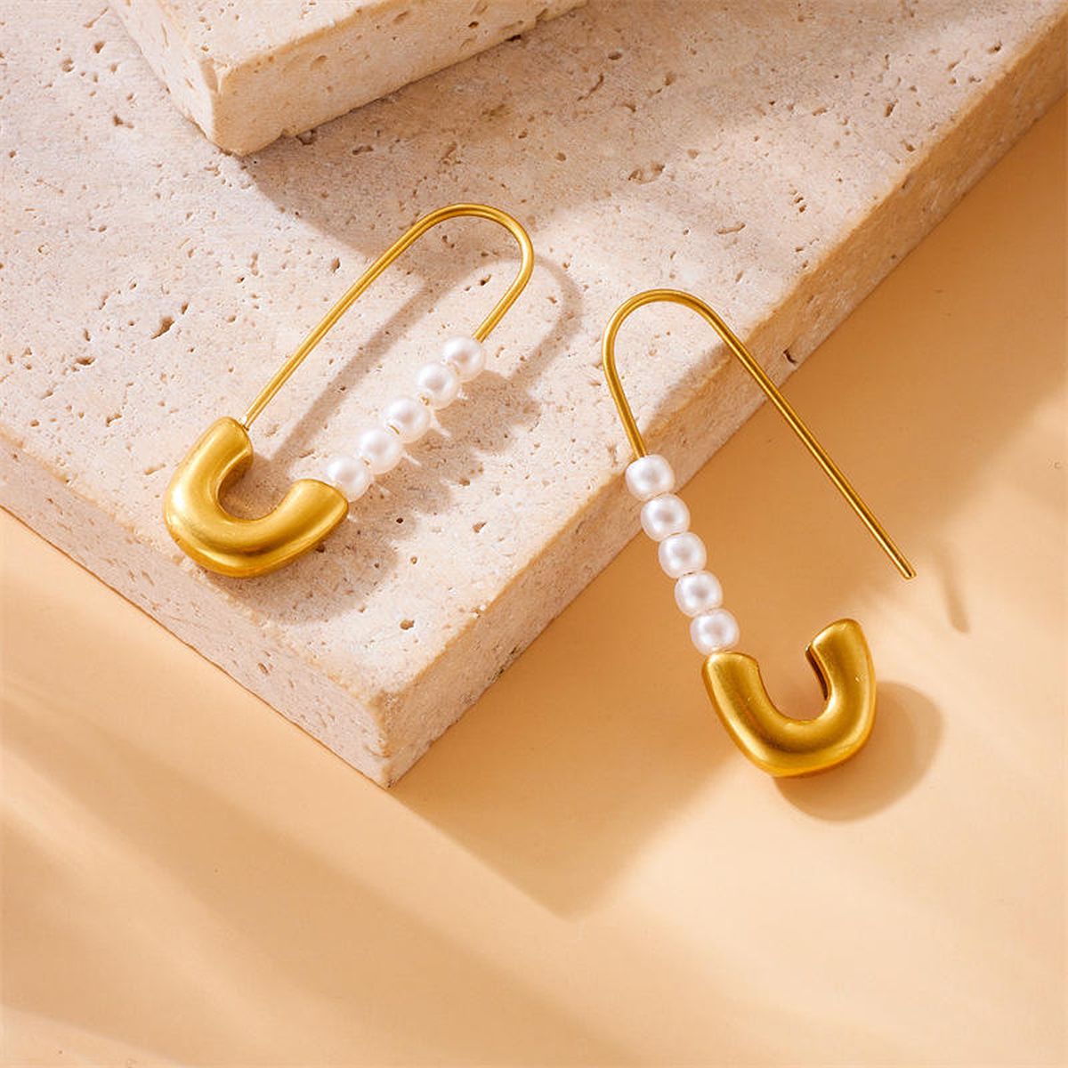 Safety Pin Pearl White 18K Gold Stainless Steel Anti Tarnish Dangler Stud Earring For Women Main image