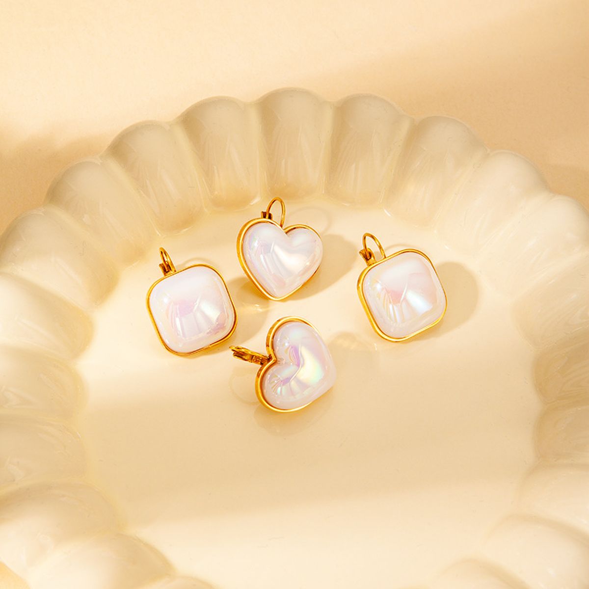 Heart Pearl White Gold Stainless Steel Anti Tarnish Stud Earring Bulk