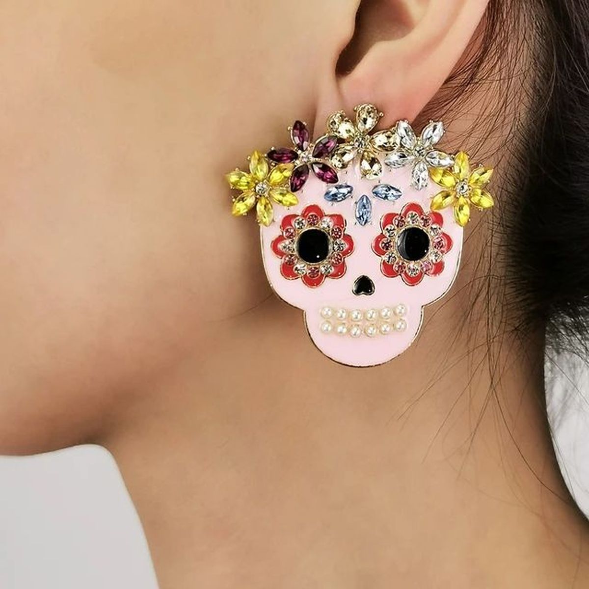Rainbow Flower Skull Crystal Pearl Pink Multicolour 18K Gold Alloy Dangler Earring For Women Secondary image