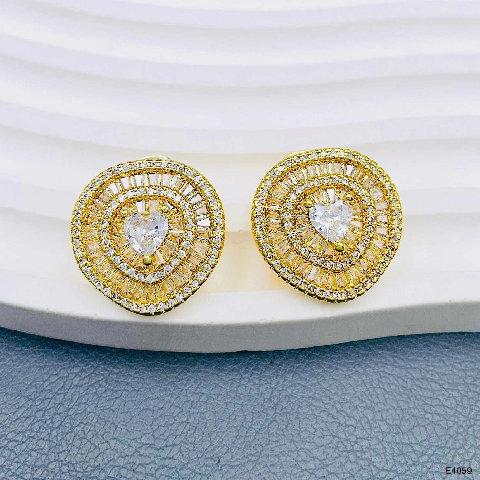 Heart Cubic Zirconia 18K Gold Anti Tarnish Stud Earring For Women Main image