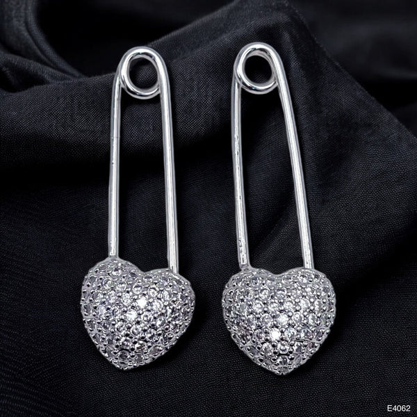Safety Pin Heart Cubic Zirconia Silver Anti Tarnish Stud Earring Bulk Secondary image