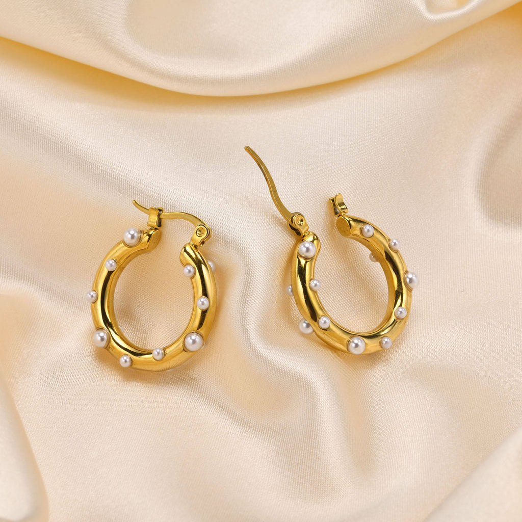 Oval Studded Pearl 18K Gold Anti Tarnish Hoop Earring For Women Bulk