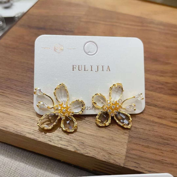Flower Crystal CZ Crystal 18K Gold Anti Tarnish Stud Earring Bulk Main image