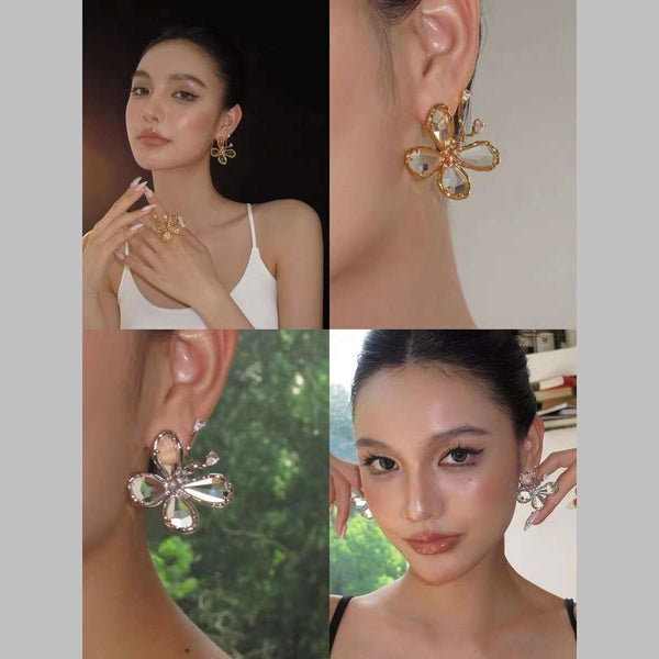 Flower Crystal CZ Crystal 18K Gold Anti Tarnish Stud Earring Bulk Secondary image