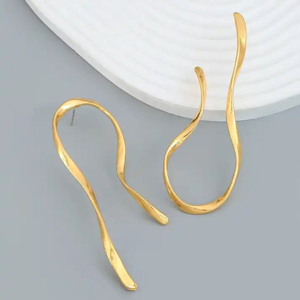 Curly Wave 18K Gold Alloy Dangler Tassel Earring For Women Bulk