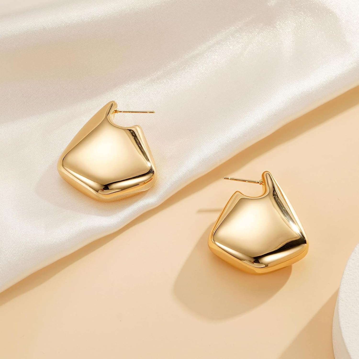 Glossy Pentagon 18K Gold Anti Tarnish Drop Stud Earring For Women Main image