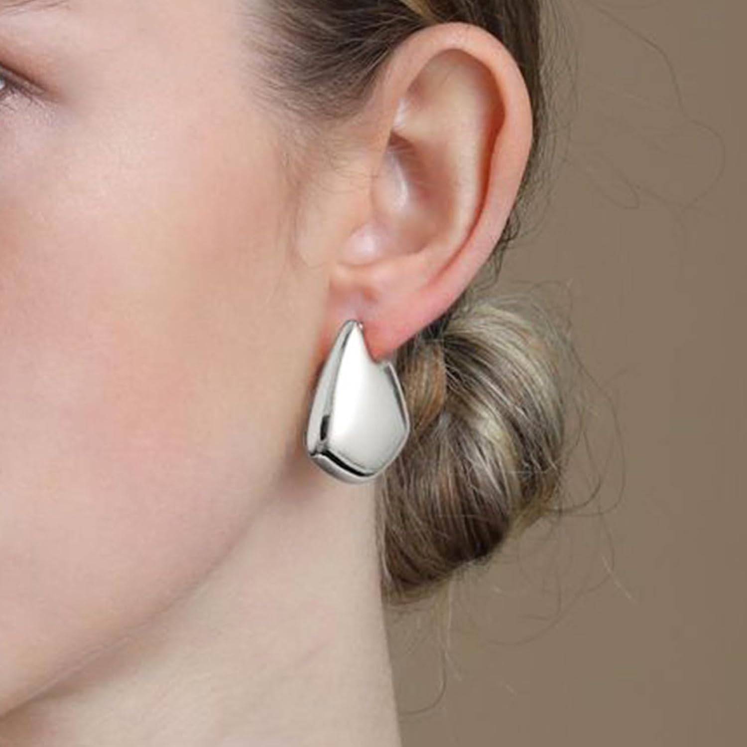 Glossy Pentagon 18K Gold Anti Tarnish Drop Stud Earring For Women