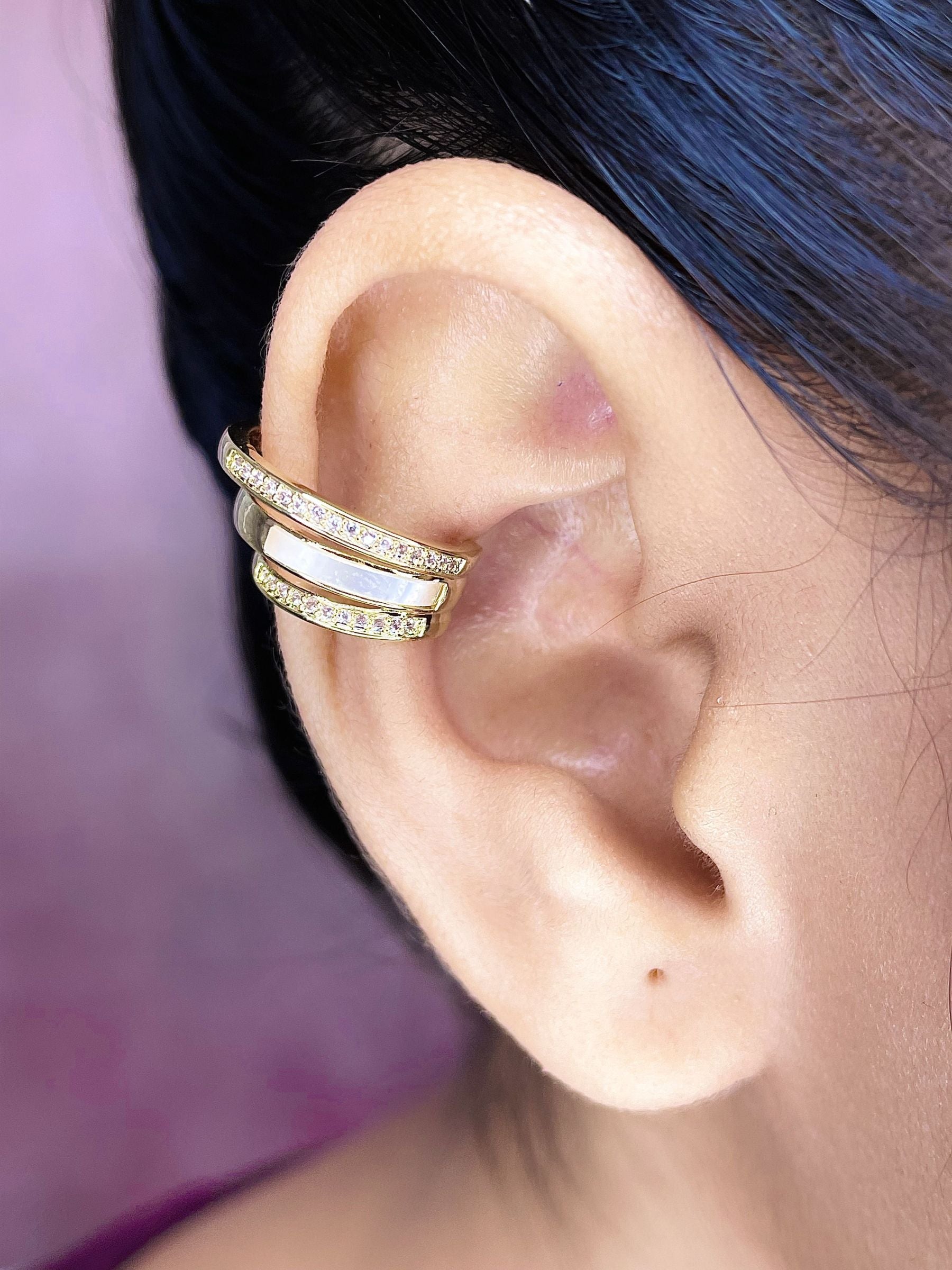 Triple Layer Studded Cubic Zirconia Mother Of Pearl 18K Gold Anti Tarnish Single Ear Cuff Earring For Women Main image
