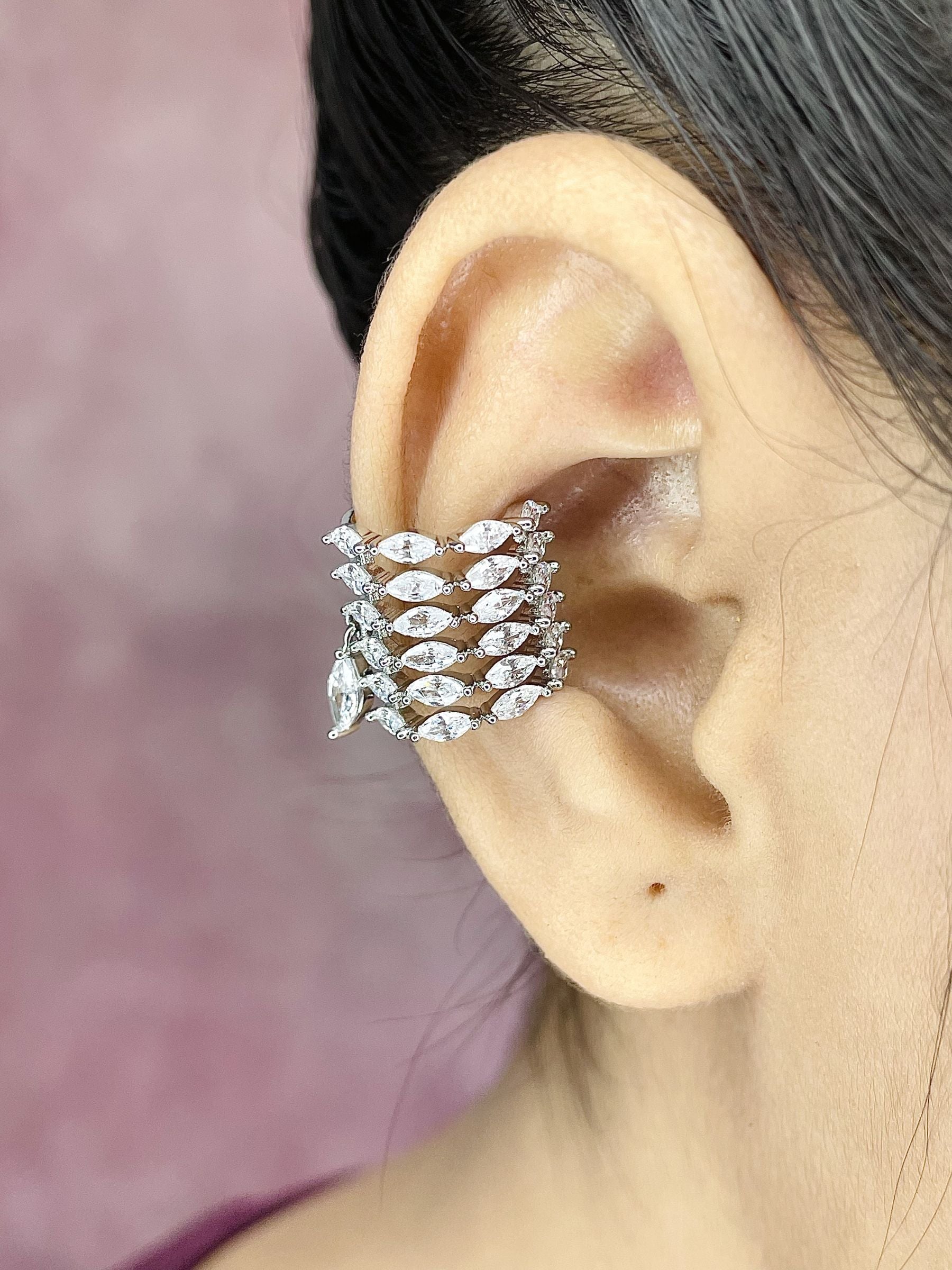 Marquise Filigree Surface Cubic Zirconia 18K Gold Anti Tarnish Single Ear Cuff Earring For Women Secondary image