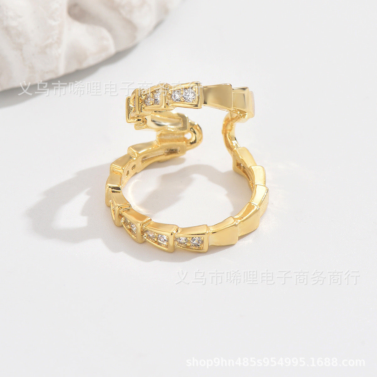 Snake Solitaire Surface Cubic Zirconia 18K Gold Anti Tarnish Single Ear Cuff Earring For Women
