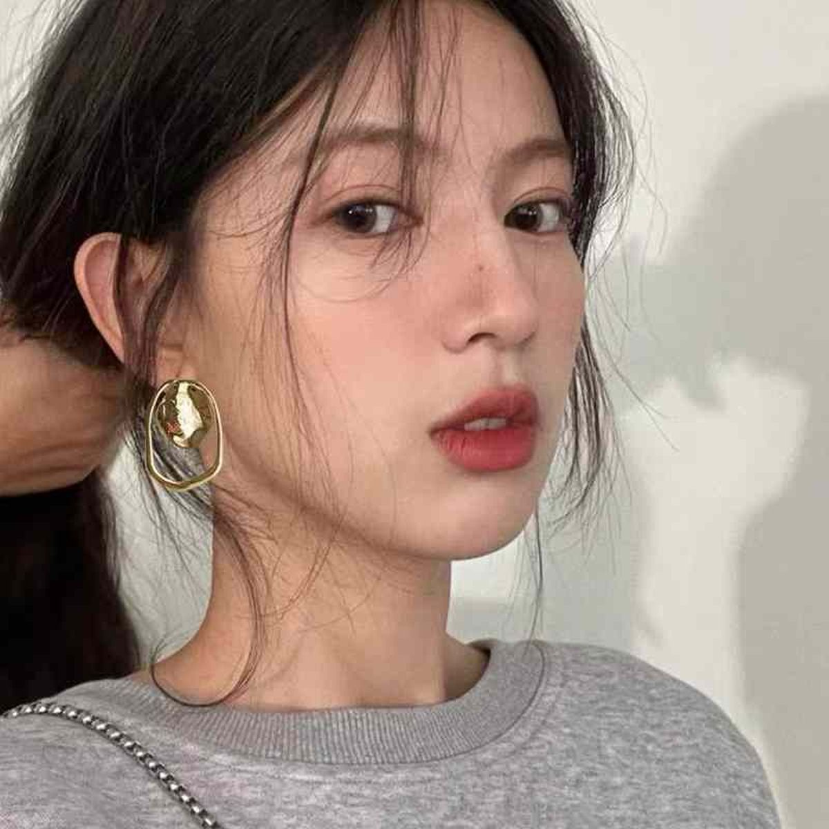 Beaten Finish 18K Gold Anti Tarnish Stud Earring For Women Bulk