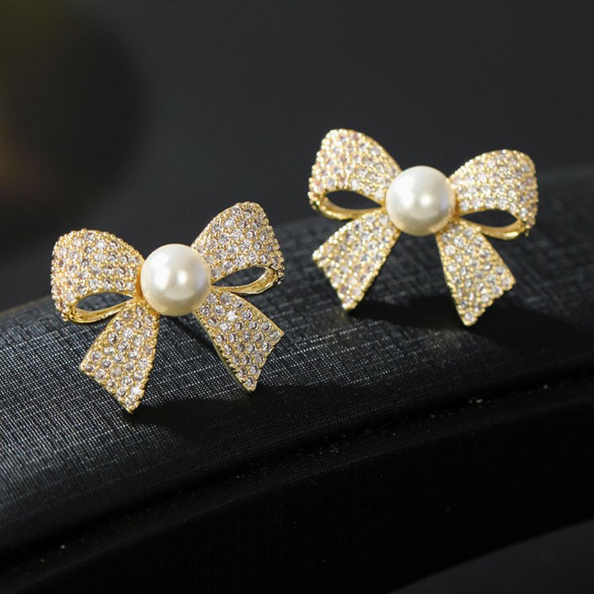 Ribbon Bow CZ Pearl 18K Gold White Anti Tarnish Stud Earring Bulk