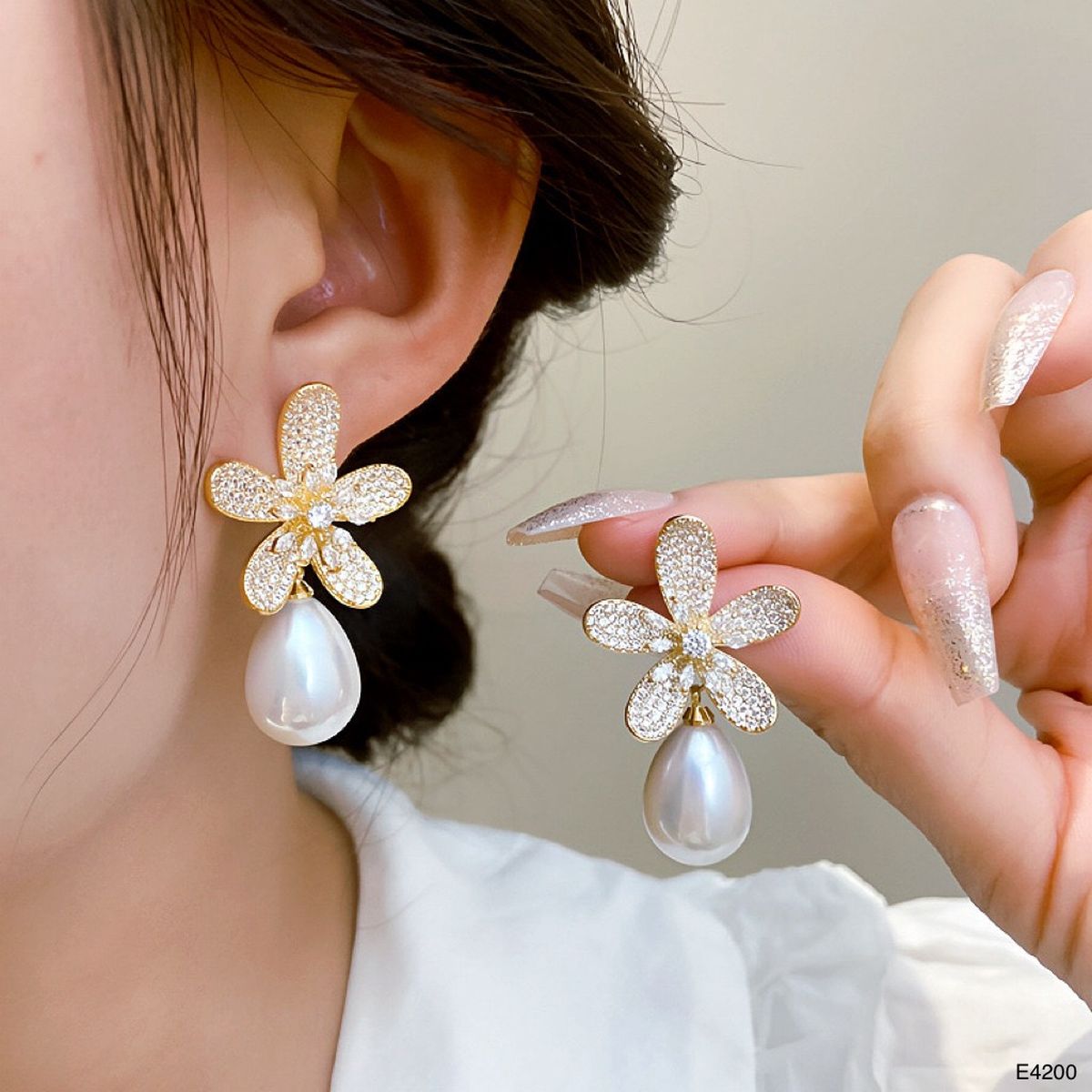 Flower 18K Gold White CZ Pearl Anti Tarnish Stud Drop Earring Bulk Main image