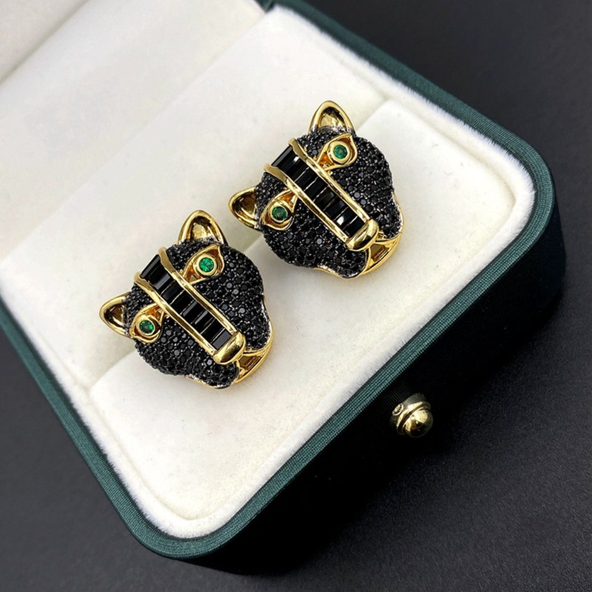 Panther Cubic Zirconia 18K Gold Black Anti Tarnish Stud Earring Bulk Main image