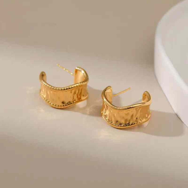 Beaten Finish Wave 18K Gold Anti Tarnish Hoop Earring For Women Bulk Main image