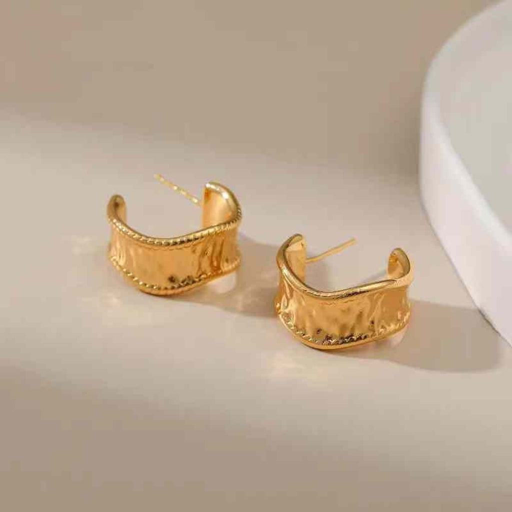 Beaten Finish Wave 18K Gold Anti Tarnish Hoop Earring For Women Bulk