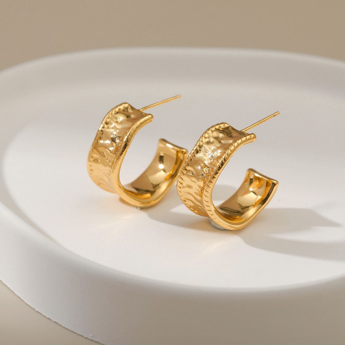 Beaten Finish Wave 18K Gold Anti Tarnish Hoop Earring For Women Bulk