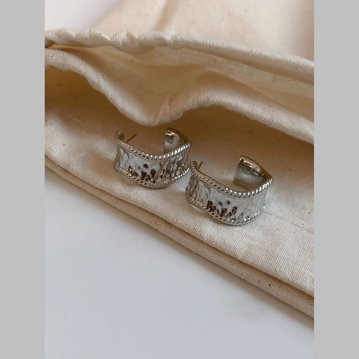 Beaten Finish Wave 18K Gold Anti Tarnish Hoop Earring For Women Bulk