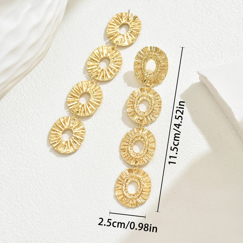 Beaten Finish Round Link 18K Gold Tassel Dangler Earring Women Bulk