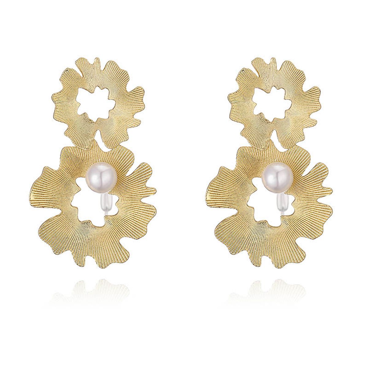 Dual Flower Pearl 18K Gold Anti Tarnish Dangler Earring For Women Main image