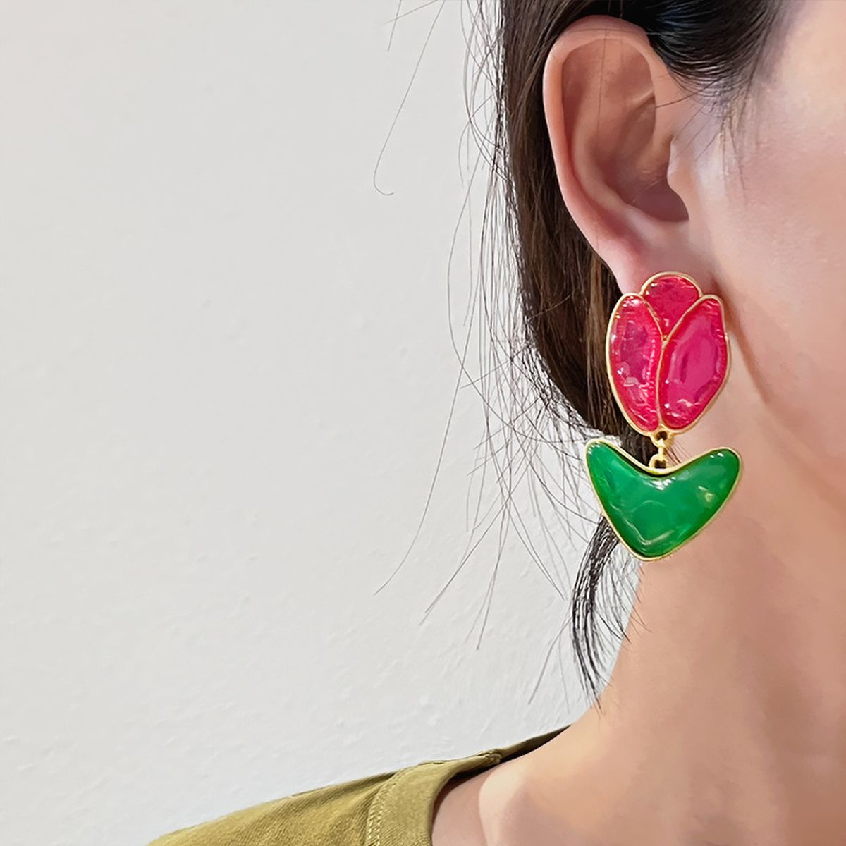 Rose Flower Acrylic 18K Gold Pink Green Dangler Earring For Women