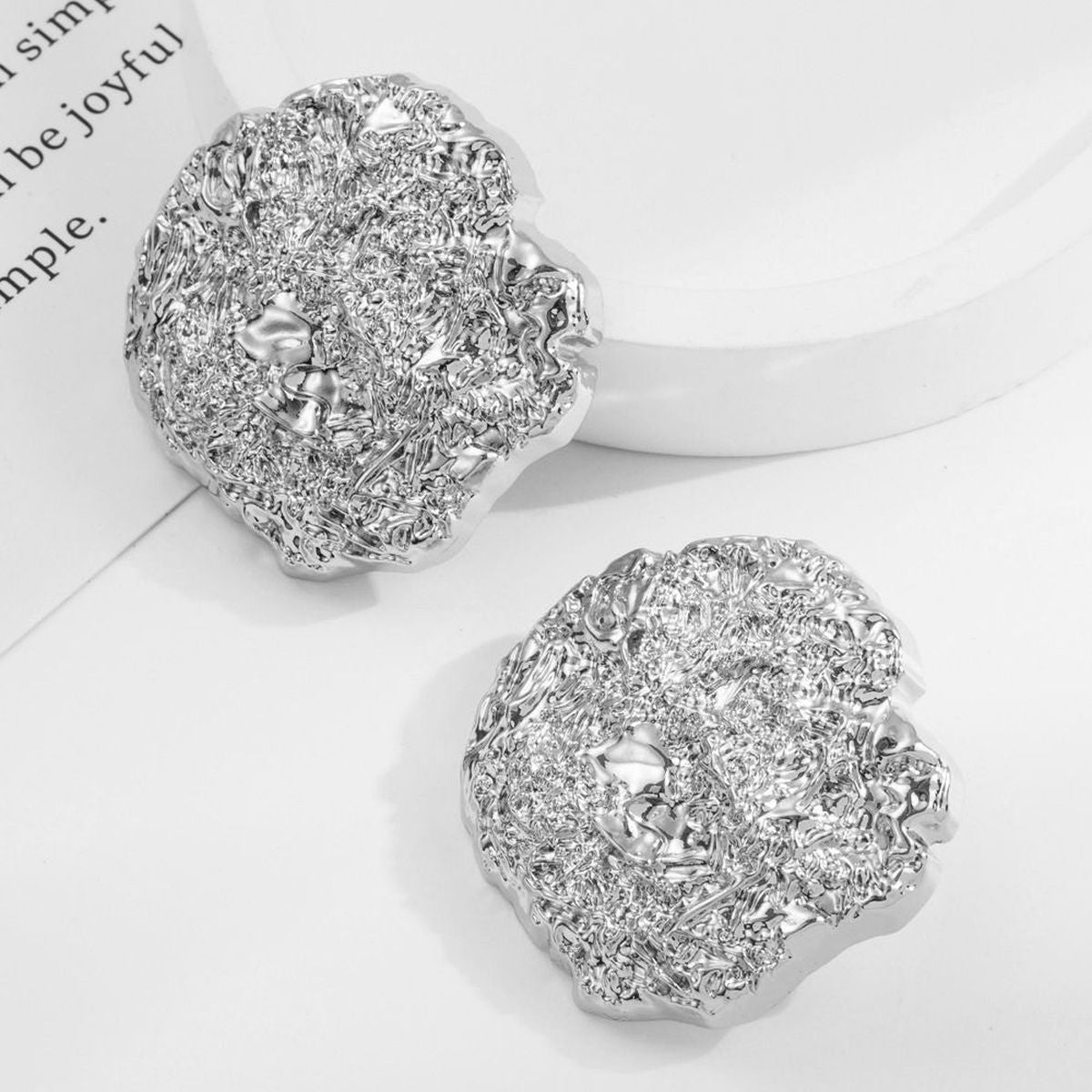 Beaten Finish 18K Gold Stud Earring For Women Bulk