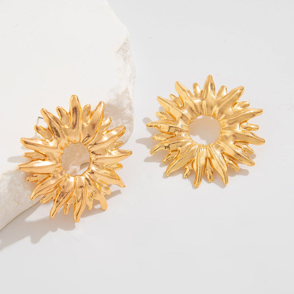 Daisy Flower 18K Gold Stud Earring For Women Bulk Main image